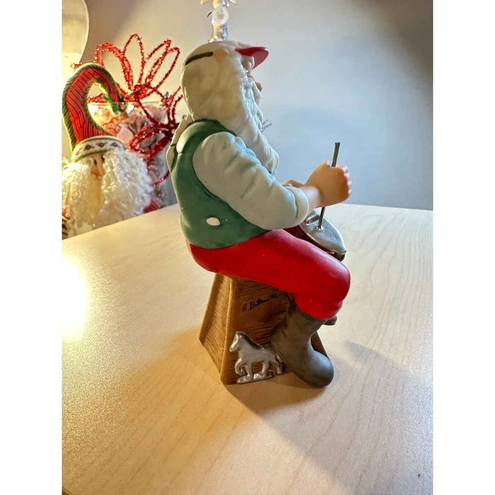 Hallmark Santa 1989 Toymaker #4 - Sailboat from Santa - Figurine